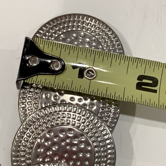 Silver‎ Coin Stretch Belt - Picture 4 of 4